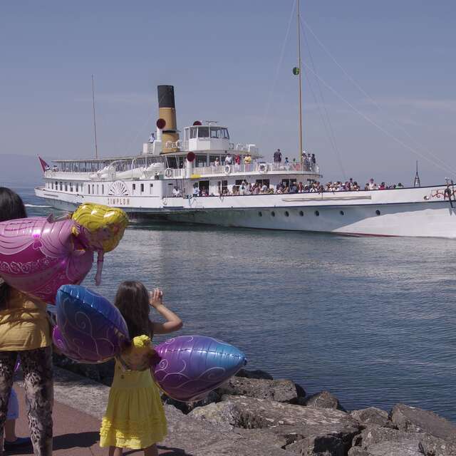 Embarcadère du port de commerce d'Evian