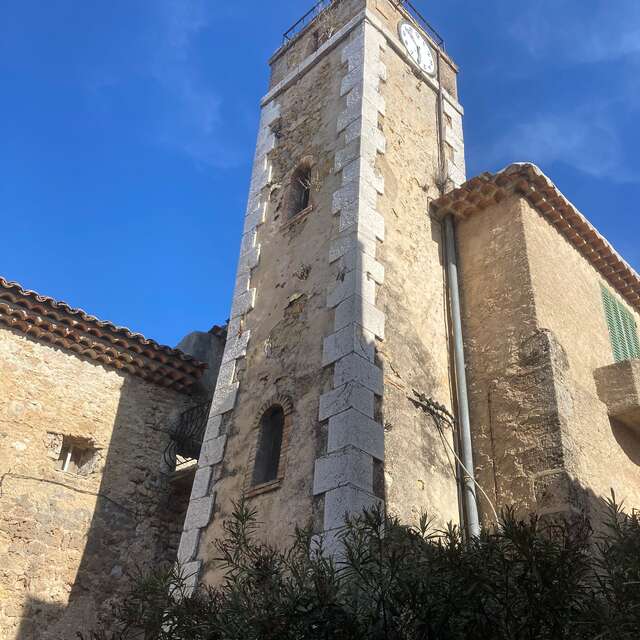 La tour de l'horloge et son campanile
