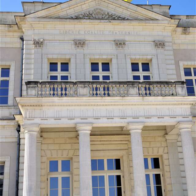 Bulles de Culture Apéritives Maxi "Angevines, precursor-sisters of whistle-blowers" (in French)