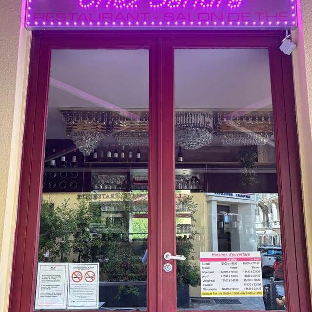 Restaurant and Tea Room "Chez Sandra"