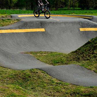 Pump track de Saint-Clément