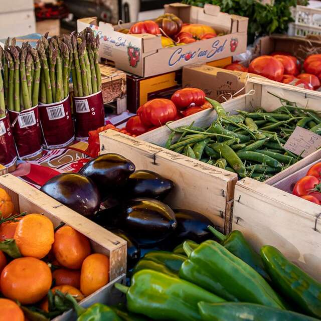Marché à Saint-Vallier-de-Thiey