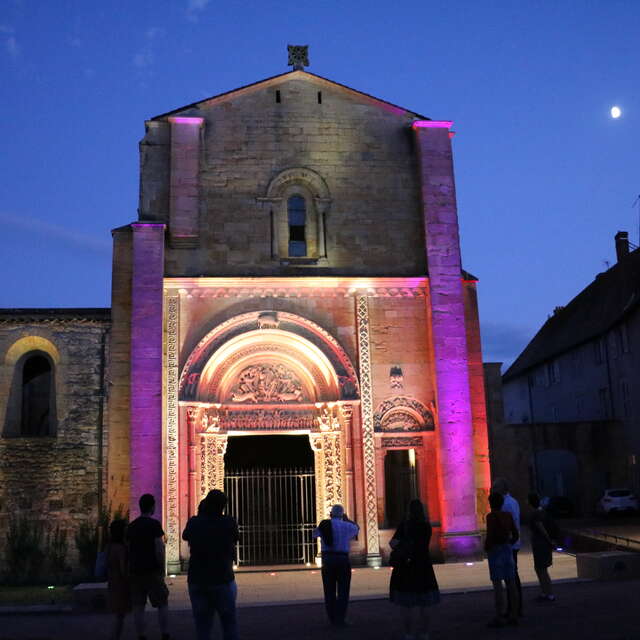 Visites nocturnes du centre historique de Charlieu