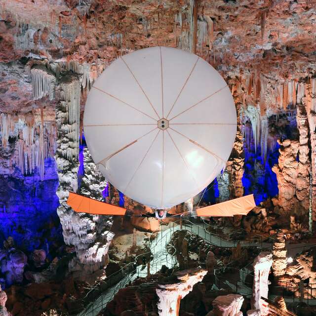 Vol en Aéroplume - Grotte de la Salamandre