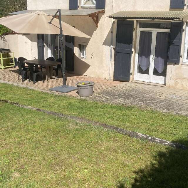 Gîte "A deux pas du Rhône" - Le Tiodet