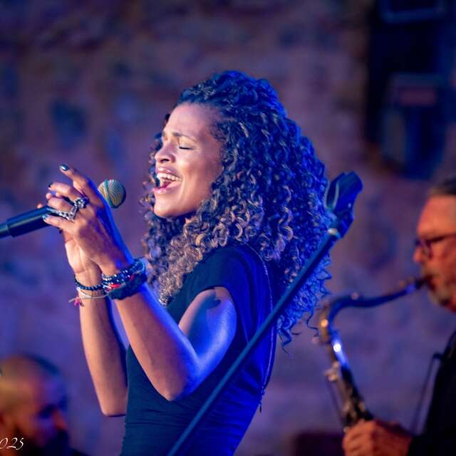 St Johns Jazz - Happy Days with Emily Johnson