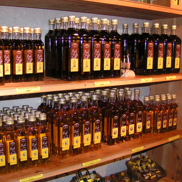 Production d'huiles - "au tré d'iol" le Moulin des Massons