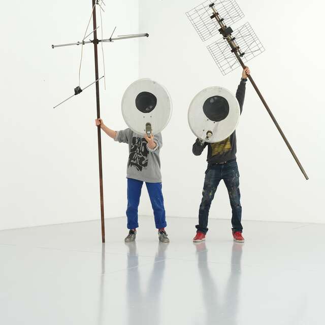 Fermez les yeux, vous y verrez plus clair - Ella & Pitr