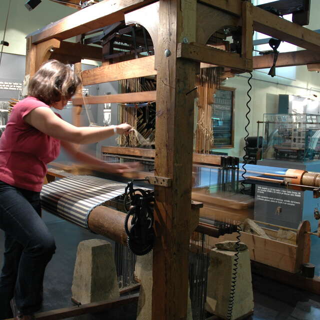 Démonstration de tissage