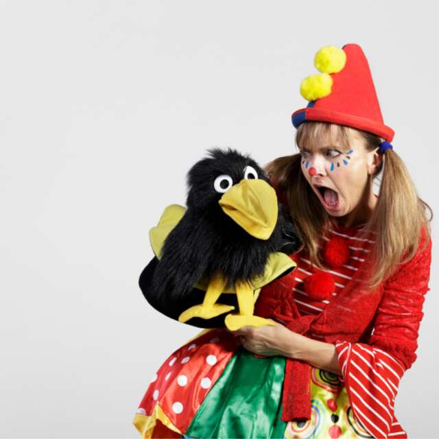 Show "The Funny Bird"