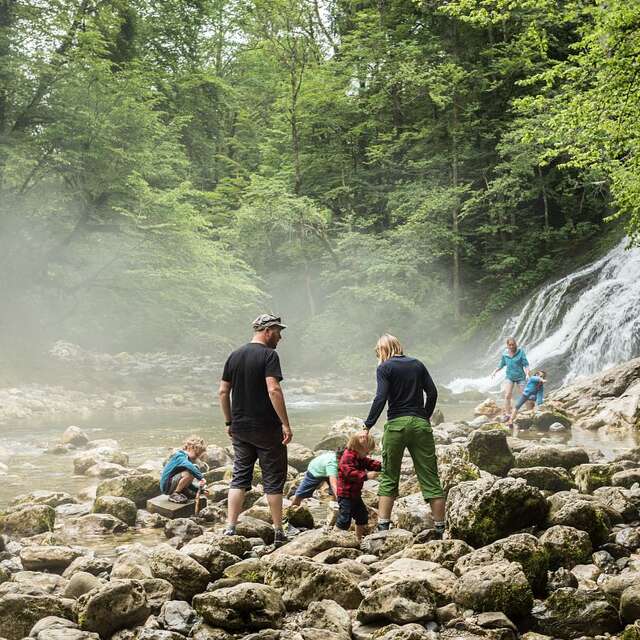 Le tour du Villaret par la cascade du Pissieu