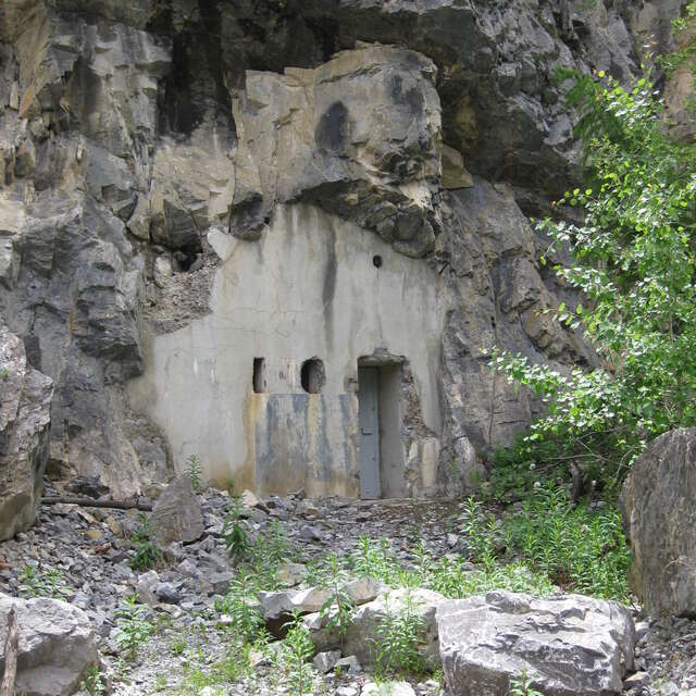 Poste de commandement inachevé de la batterie de la Lame