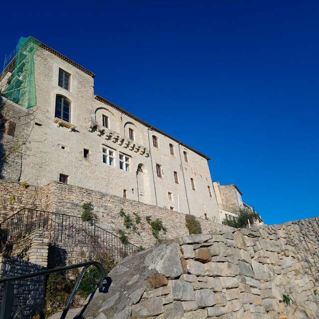 Château de Girard à Vézénobres