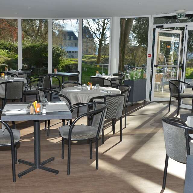 Restaurant le 19