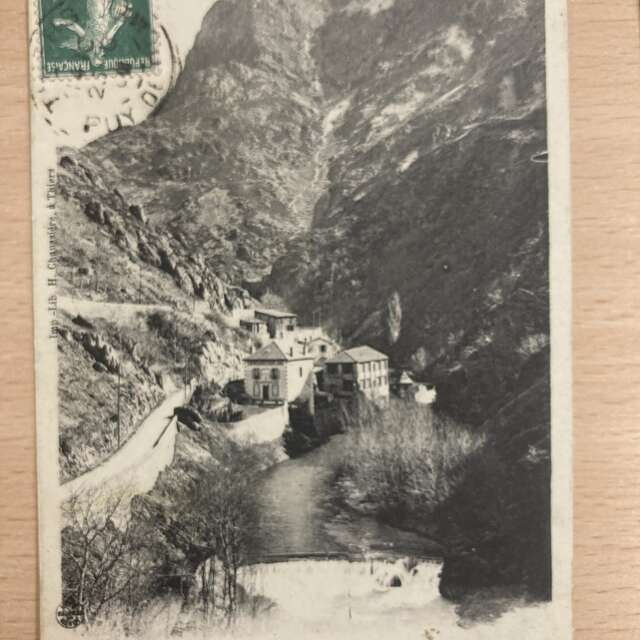 " Les rivières sont des chemins qui marchent "