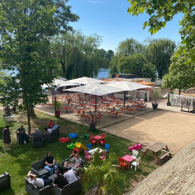 Le Mirage