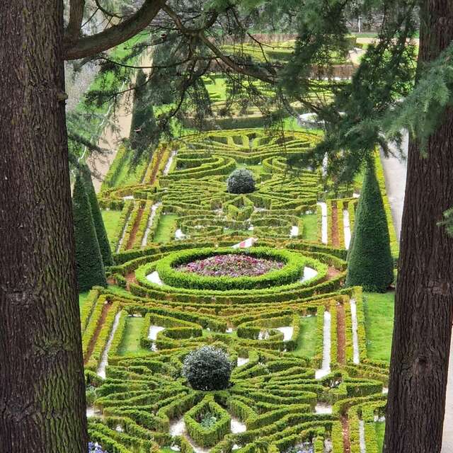 Ouverture inédite des jardins des fossés
