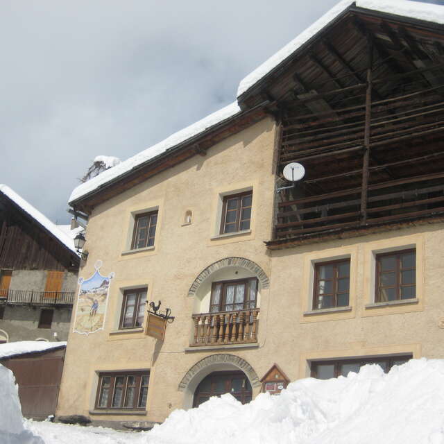 Les Perce Neige