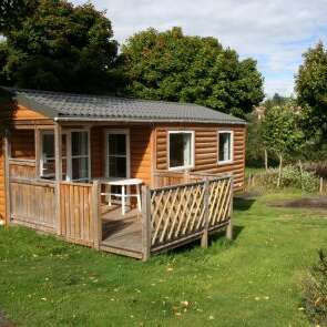 Camping Le Saint-Eloy : Chalets de 2 à 8 personnes
