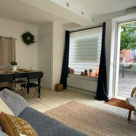 Meublé situé au coeur du village