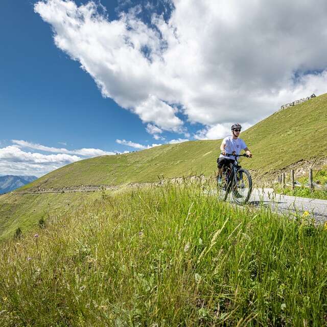 Boucle de l’Authion en VAE