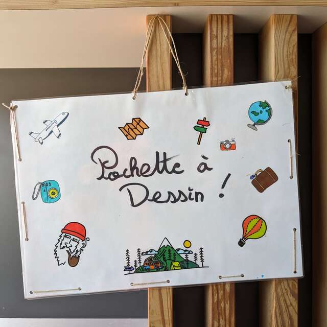 Atelier Créatif : Pochette à dessin