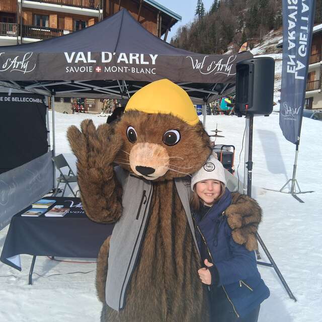 Déambulation de "Bouillotte" la Marmotte et chocolat chaud