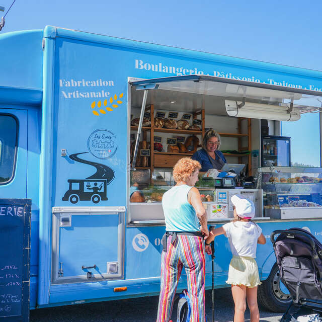 Le camion bleu des Croës