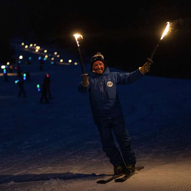 Féerie d'hiver : Descente aux flambeaux de l'ESI Ozone