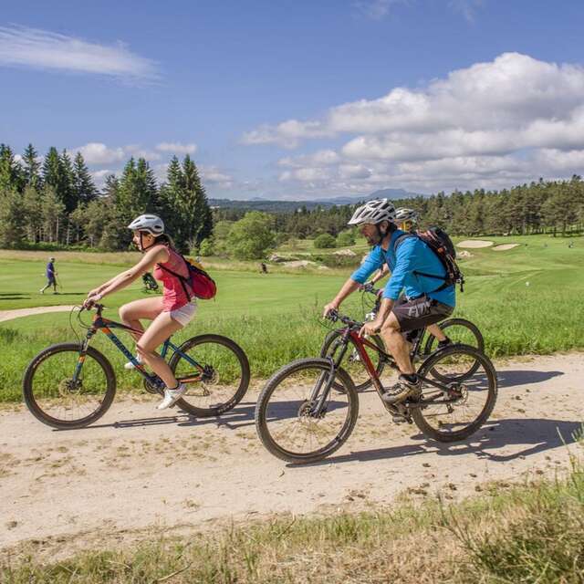 3 - Du Chambon au golf