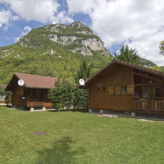 Städtischer Campingplatz "Au pré commun"