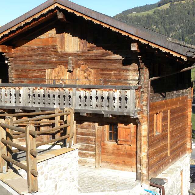 Les Vieux Greniers