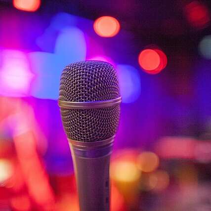 Soirée dansante et Karaoke