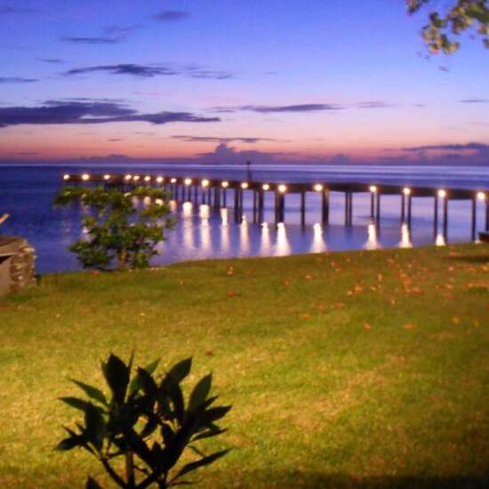 Linareva Moorea Beach Resort
