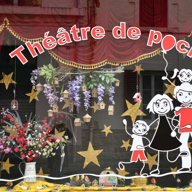 Dans les coulisses du petit théâtre de poche