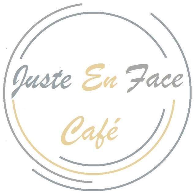Karaoké au Café "Juste en face"
