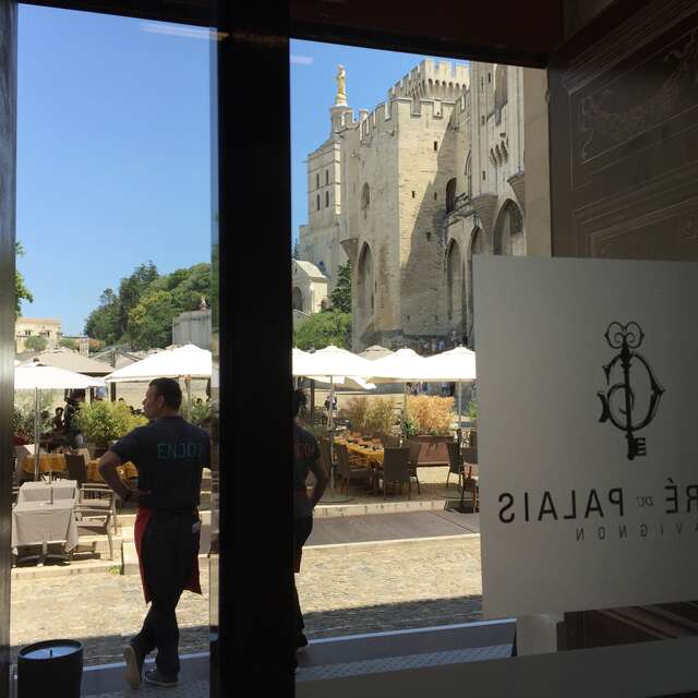 Le Carré du Palais