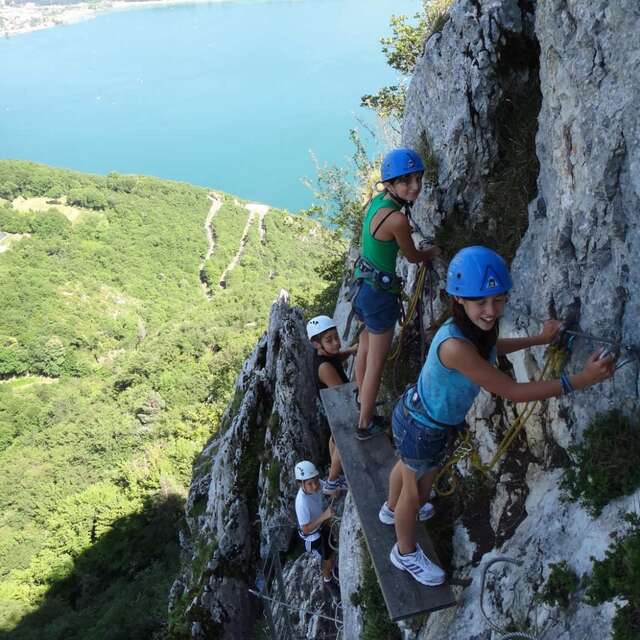 Osmoz' : Location de matériel de via ferrata
