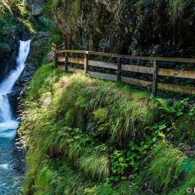 Diosaz's gorges suspended path