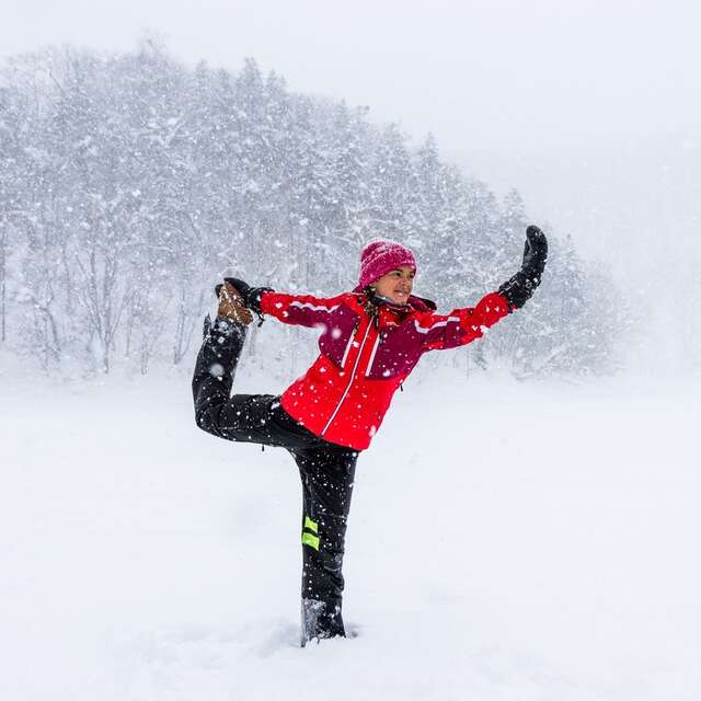 Mountain Expl’Aura - Hiking and Yoga