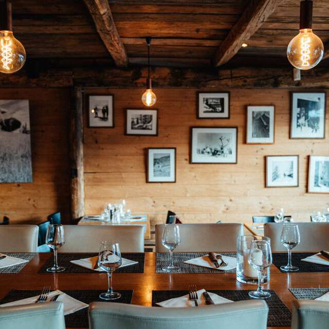 Le 155 Steakhouse Restaurant