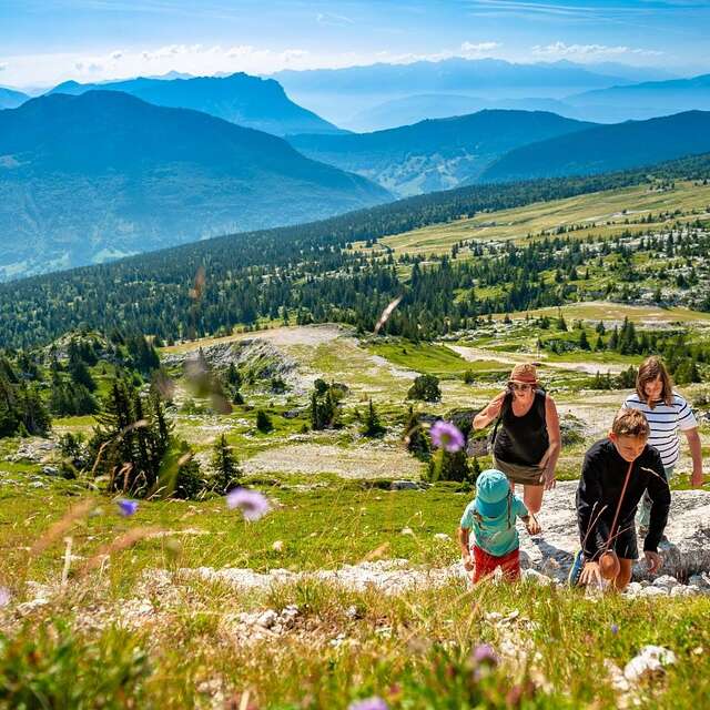 Sentier des Tannes et Glacières du Margériaz
