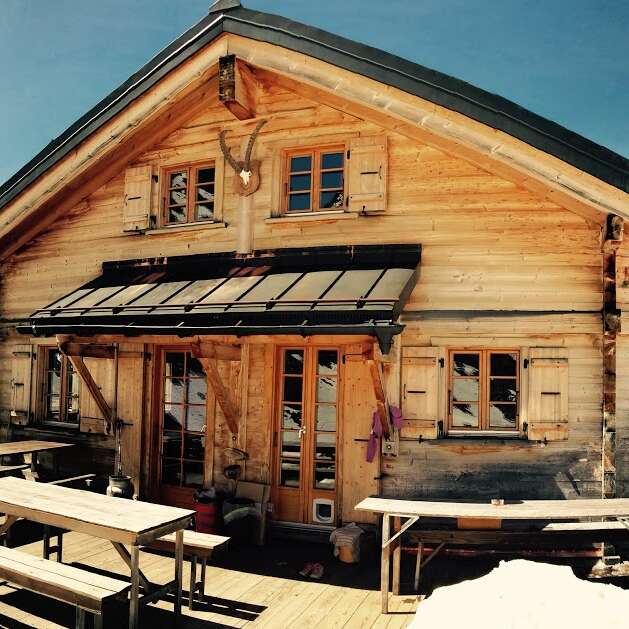 Cabane de Louvie