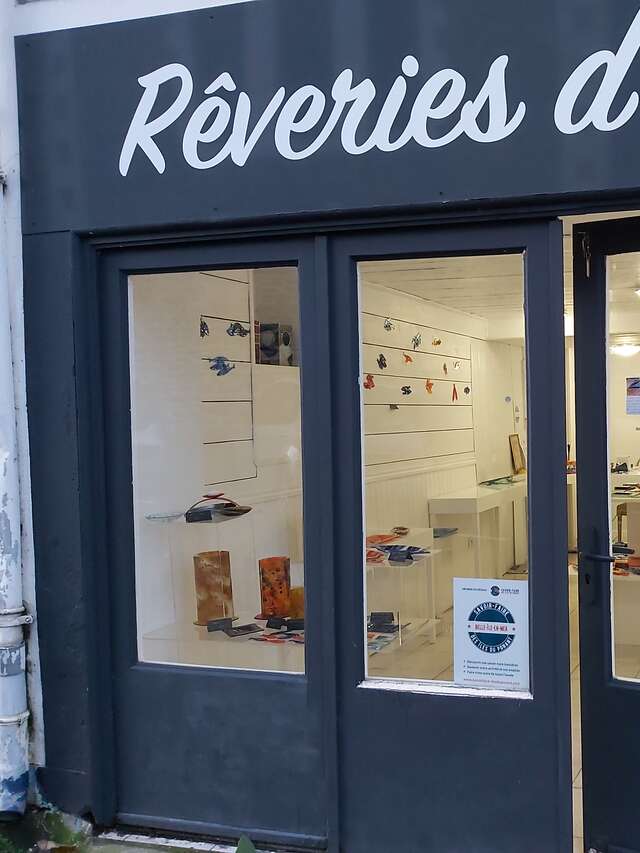 Rêveries d'Ile, Artisanat du verre