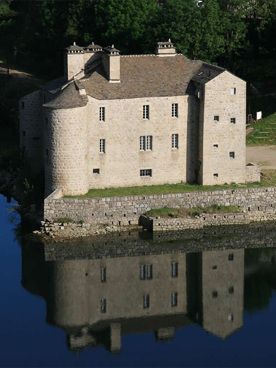 CHATEAU DE CASTANET