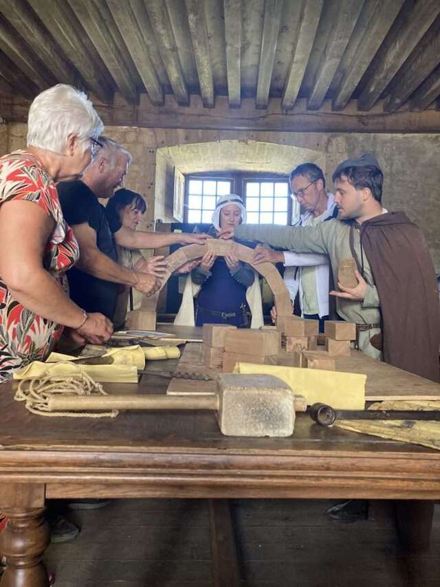 Chateau de Salignac : Visites guidées été 2025
