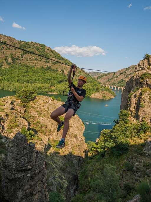 GRANDEUR NATURE : SPORTS DE GRIMPE