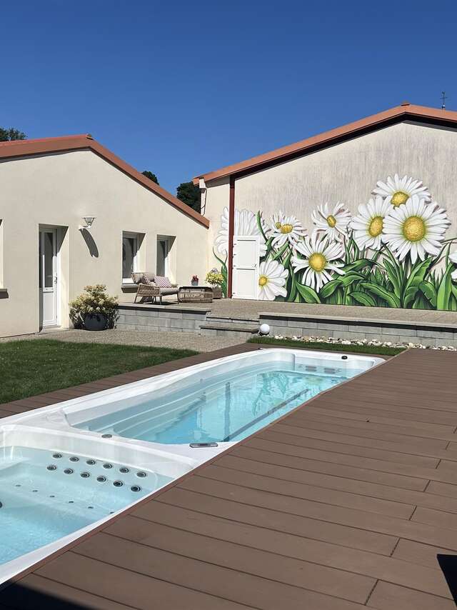 Meublé Lhuillier - "Les Marguerites"