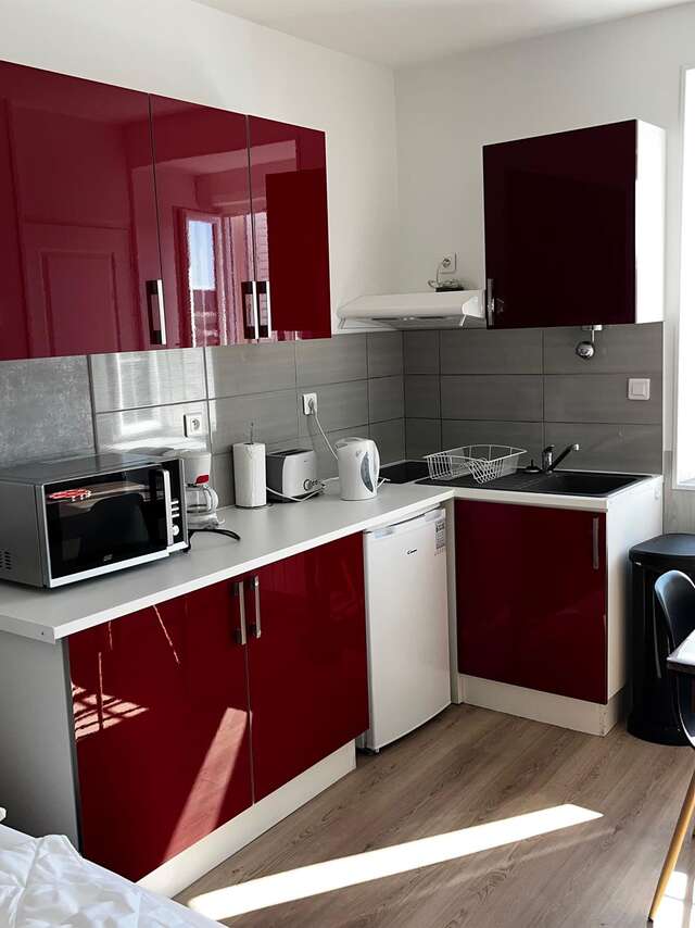 Meublé boucher jean-pierre - studio 406