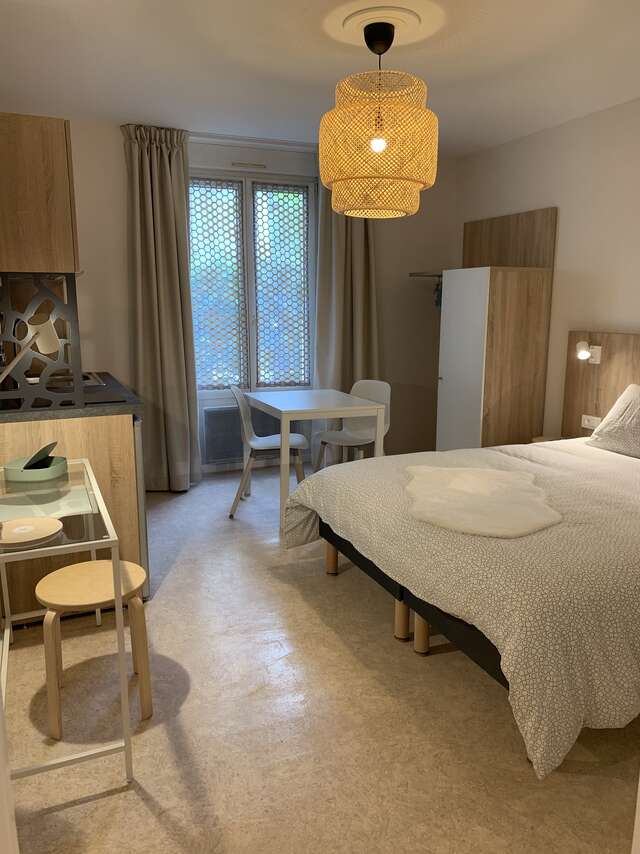 Meuble air de famille, cote tilleuls, camomille